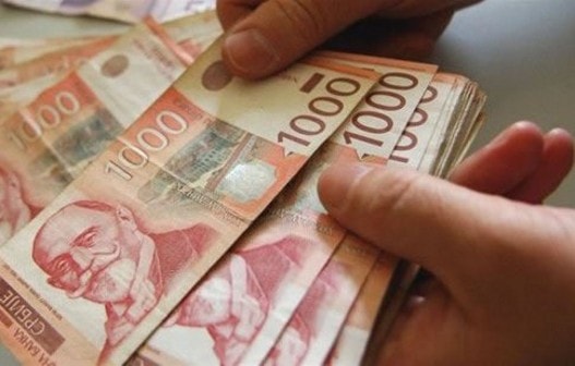 Prosečna julska plata u Kikindi 7.083 dinara manja od republičkog proseka