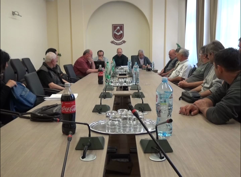 Manje od polovine zemljišta izdato u zakup na licitaciji gradskog poljoprivrednog zemljišta