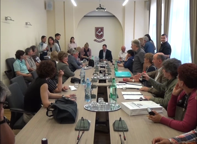 Potpisani novi kolektivni ugovori za kikindski javni sektor