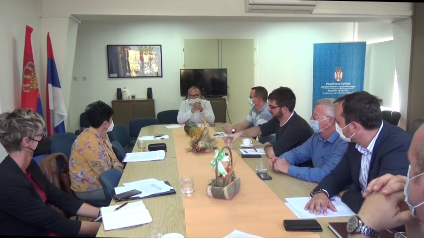 Sednica Saveta okruga o sufinansiranju vozne linije do Subotice